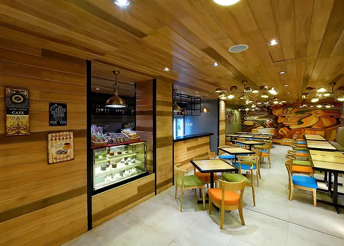 Golden Hotel&suites 3*