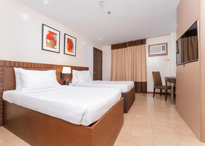 Golden Hotel&suites 3*
