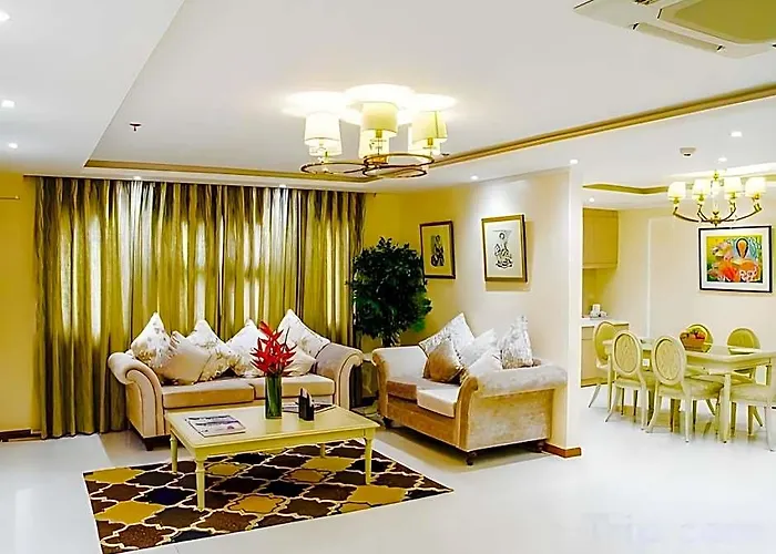 Golden Hotel&suites 3*