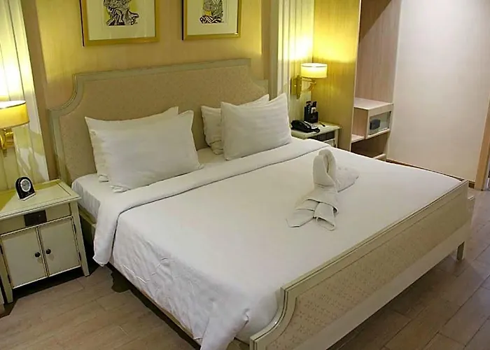 Hotel Golden Hotel&suites